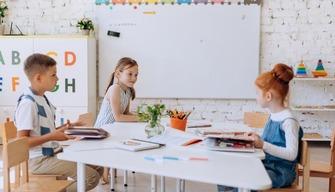 Nell’Italia delle “classi pollaio” ci sono istituti scolastici con poche decine di alunni: uno su tre è una “piccola scuola”