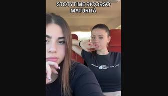Ripetono la Maturità dopo il ricorso di una compagna, lo sfogo di due studentesse su TikTok: "Siamo qui per chiarire"