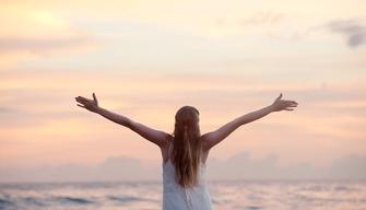 Caccia alla parola: cosa significa “Do it for the plot”, il mantra che spopola su TikTok