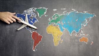 Gite scolastiche, prezzi da capogiro: fino a 1000 euro per il viaggio di istruzione