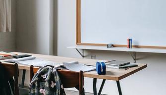 Cinque bulli a processo per atti persecutori: sputi e insulti contro un compagno di scuola. Per loro "era un gioco"