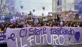 DCA, studenti in protesta davanti al Ministero della Salute: “Ci state tagliando il futuro”