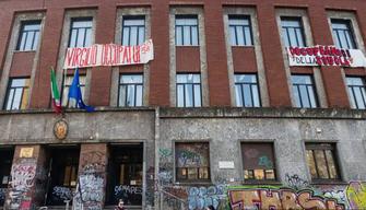 Virgilio occupato, gli studenti: "Chi rompe paga". E il ministro: "Il mio intervento è servito"