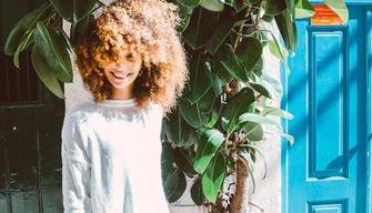 Hair care routine per capelli ricci: prodotti e consigli da usare per averli bellissimi