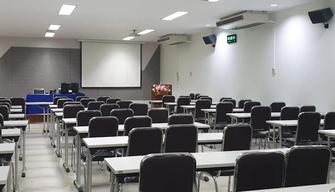 Puniti gli studenti della "lista delle conquiste": volontariato e 6 in condotta