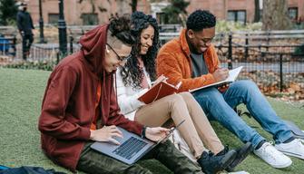 Bonus 500 euro maturità: hai preso 100? Come richiederlo