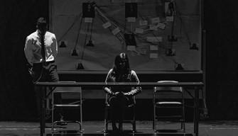 Università, il mistero di “quelli del primo banco”: “Trovano sempre posto, superano gli esami al primo appello, non parlano con nessuno, in pausa spariscono”