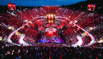 Il vincitore di Amici 2025 sul palco del Radio Zeta Future Hits Live: l'evento al Centrale del Foro Italico
