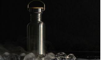 Sempre più studenti vanno a scuola con l'alcol nelle borracce. Il motivo? L'ansia da interrogazione