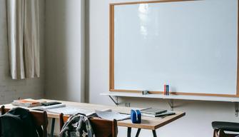 Valditara alle scuole: "Non dimenticate l’educazione al rispetto di genere nelle ore di Educazione civica". E avvia un monitoraggio