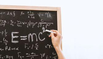 Soluzione quesiti matematica Seconda prova liceo Scientifico 2025
