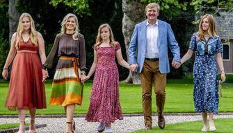 Anche le principesse hanno il loro gruppo WhatsApp