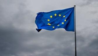 Per quasi 1 giovane su 2 la democrazia è sopravvalutata. Italia in testa per numero di ragazzi che vorrebbero un governo autoritario