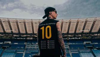 Ultimo da record, vende 250mila biglietti in poche ore per il concerto a Tor Vergata: battuto Vasco Rossi