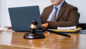 ‘Ti do cinque euro se riesci a saltare’: condannato docente di educazione fisica che umiliava l'alunno disabile