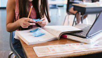 Esami integrativi, la prova per i cambi di indirizzo si farà solo nel triennio finale. Per gli altri previsto un semplice 'accompagnamento'