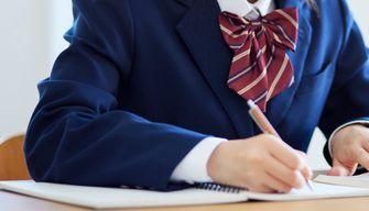 'Prof siate giusti ma gentili, studenti non siate indifferenti': la lettera della neodiplomata alla scuola