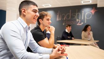 iliadship: borse di studio da 15mila euro, mentoring e connessioni per il tuo futuro