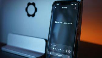 ChatGPT e le nuove regole su salute e privacy: cosa cambia per gli utenti dell'IA più famosa e usata