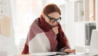 Perché le donne sentono più il freddo? Ecco cosa dice la scienza