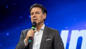 Giuseppe Conte è il leader politico più apprezzato dagli under 25, Meloni seconda, Fratelli d'Italia primo partito: il sondaggio