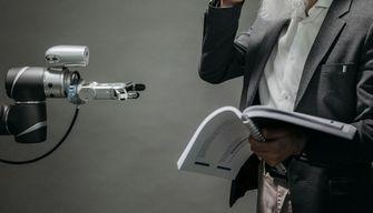 Come cambierà il mestiere di insegnante con l'IA? Entro il 2035 il 60% delle competenze andrà rivisto