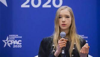 Naomi Seibt, chi è l'attivista tedesca anti-Greta Thunberg e perché ora chiede asilo negli Stati Uniti