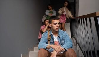 Perché alcune amicizie scolastiche diventano tossiche