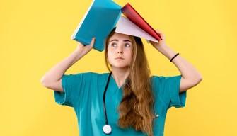 Fuori da Medicina? Le 3 strade per non perdere l'anno