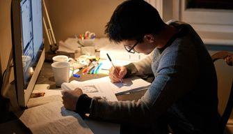 In Cina gli studenti delle superiori stanno a scuola dalla mattina alla sera (letteralmente)