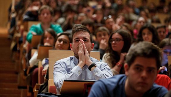 Chi Lo Consegue Continua A Studiare All Università