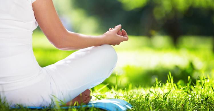 Come rimanere in forma senza andare in palestra