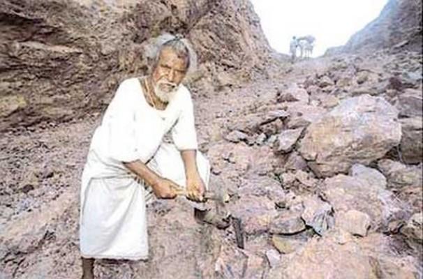 Storie incredibili: l'uomo che separò una montagna