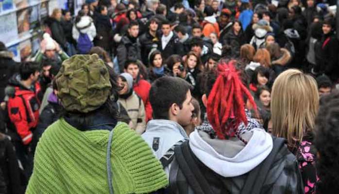 Faraone: ridiamo la scuola agli studenti