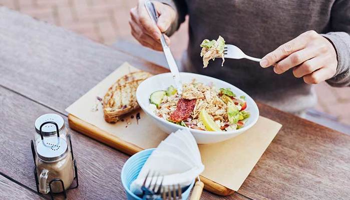 Dieta dopo Natale: come disintossicarsi e tornare in forma