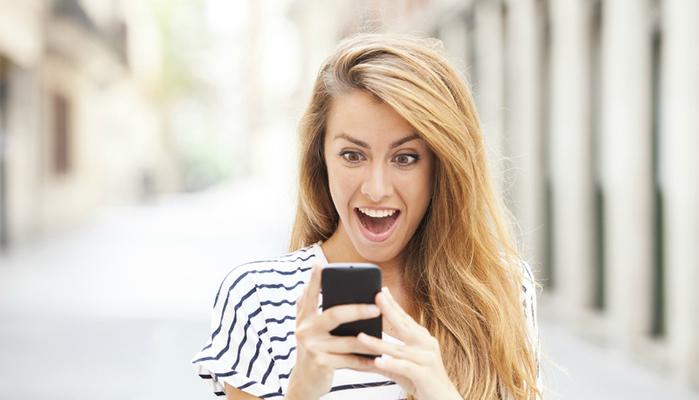 WhatsApp: novità su messaggi vocali e video!