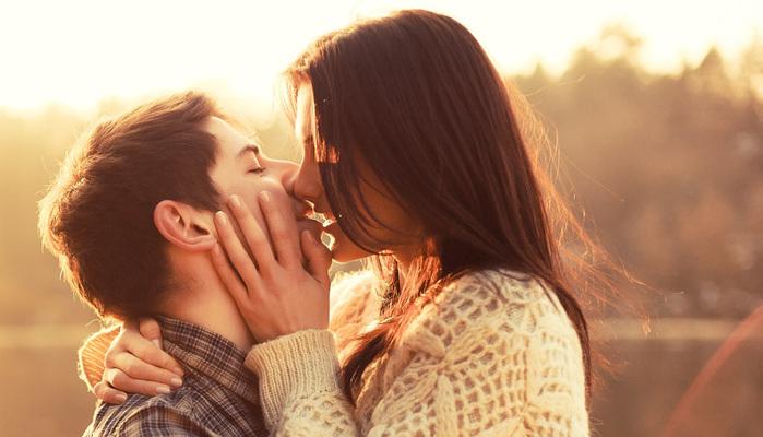 San Valentino social: in arrivo su Facebook una valanga di post d'amore