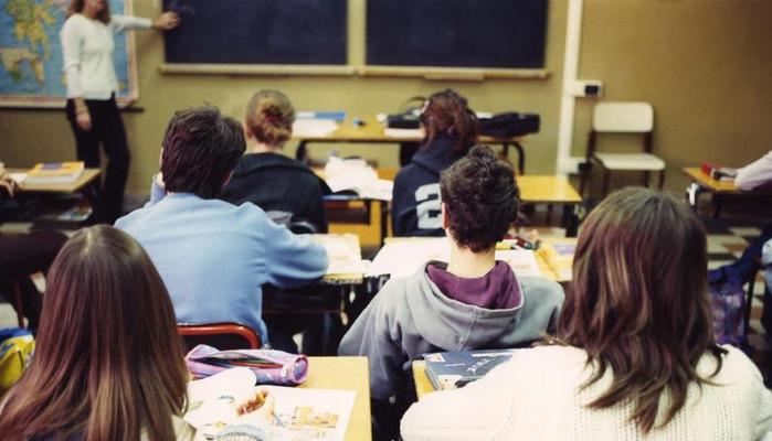 Esiste un numero minimo di studenti in classe per fare lezione?