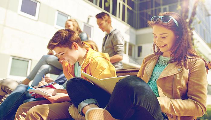 Ritorno a scuola: gli strumenti che ti servono per avere buoni voti quest’anno