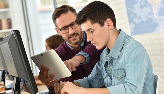 Alternanza scuola lavoro: arriverà un tutor ogni 5 scuole