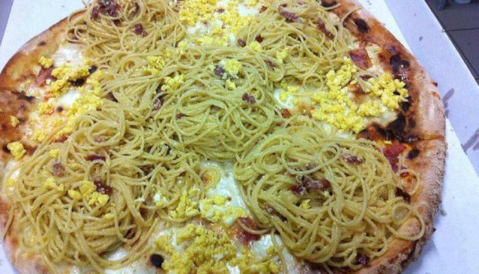 Carbonara Day: i piatti di carbonara più assurdi del mondo