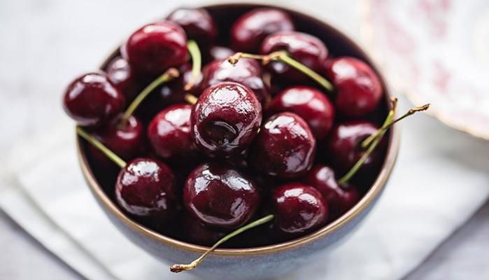 Devi studiare per i test di ingresso? Con il succo di amarena ricordi tutto