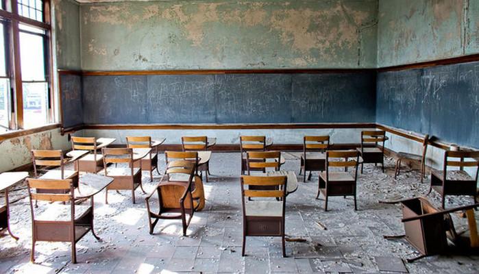 Nell'ultimo anno 45 crolli nelle scuole: il 40% degli edifici risale a 50 anni fa