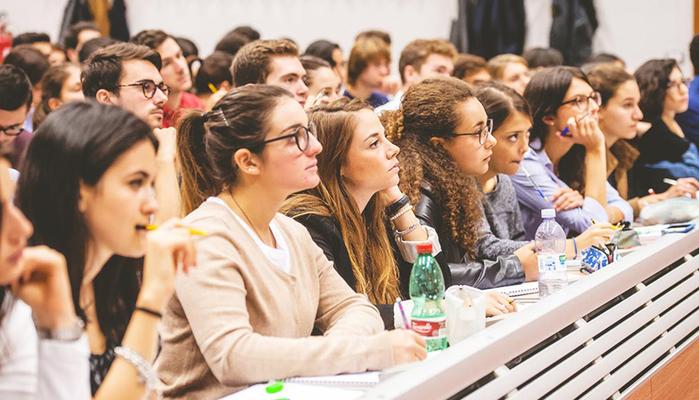 Scuola Trasparente, la campagna per rendere gli studenti dei cittadini più consapevoli