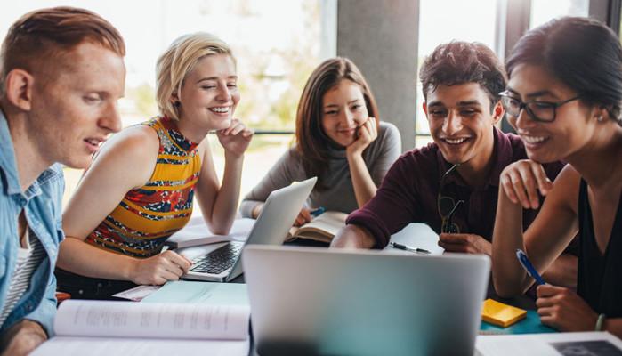 7 motivi per attivare la carta IoStudio