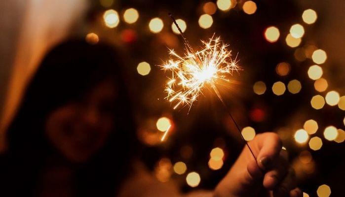 Buon 2021! Frasi di auguri di buon anno perfette per universitari