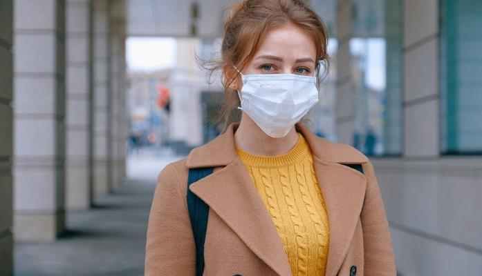 Regione Lazio: obbligo di mascherina anche all’aperto