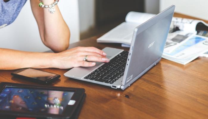 Bonus 250 euro per l'acquisto di tecnologia per studenti del Lazio: come richiederli