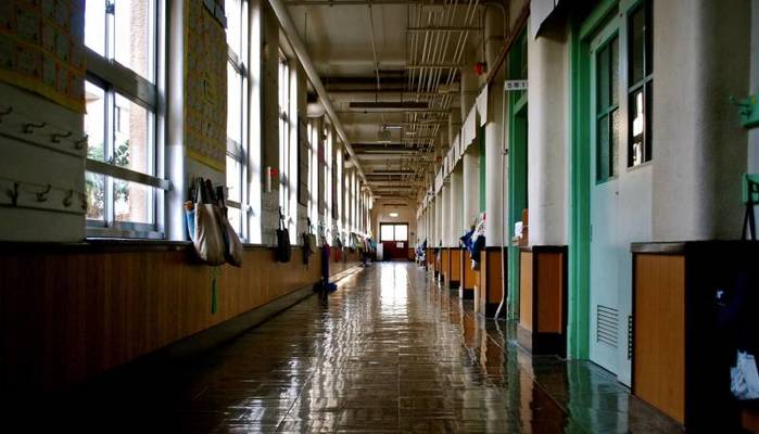 Scuola tra chiusure e riaperture, cosa succede nel resto d'Europa
