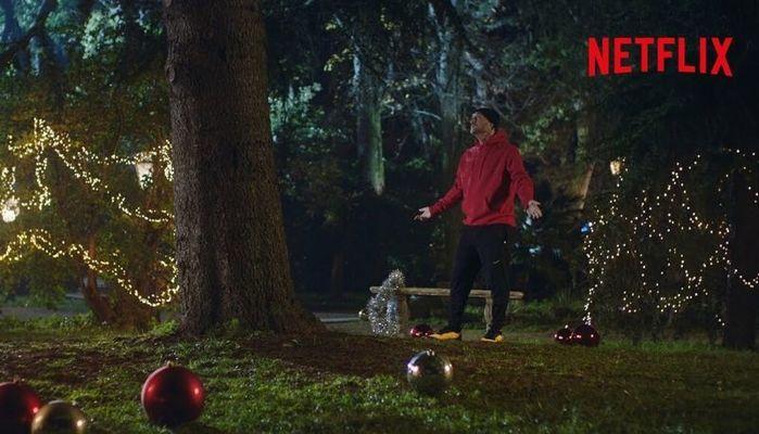 Il Natale di Netflix con Spelacchio e Totti: guarda il video!